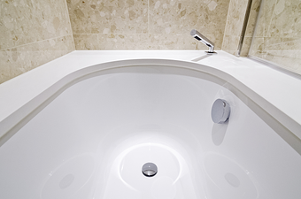 How To Fix A Slow Draining Bathtub