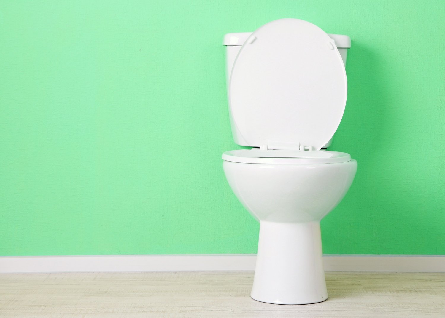 How to Fix a Toilet That Won't Flush Properly