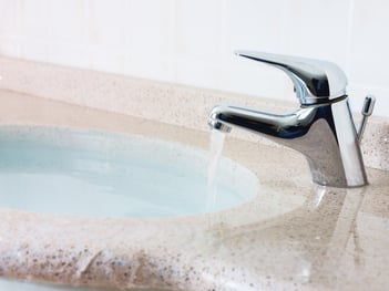 overflowing sink with clogged drain