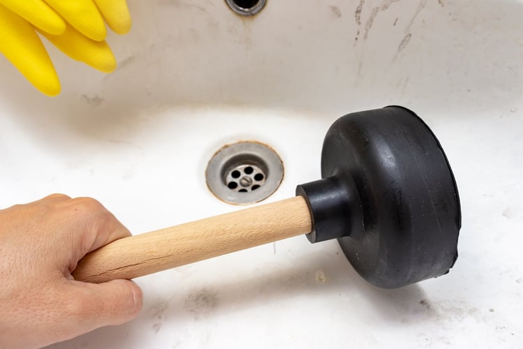 slow-bathtub-drain-sacramento-1