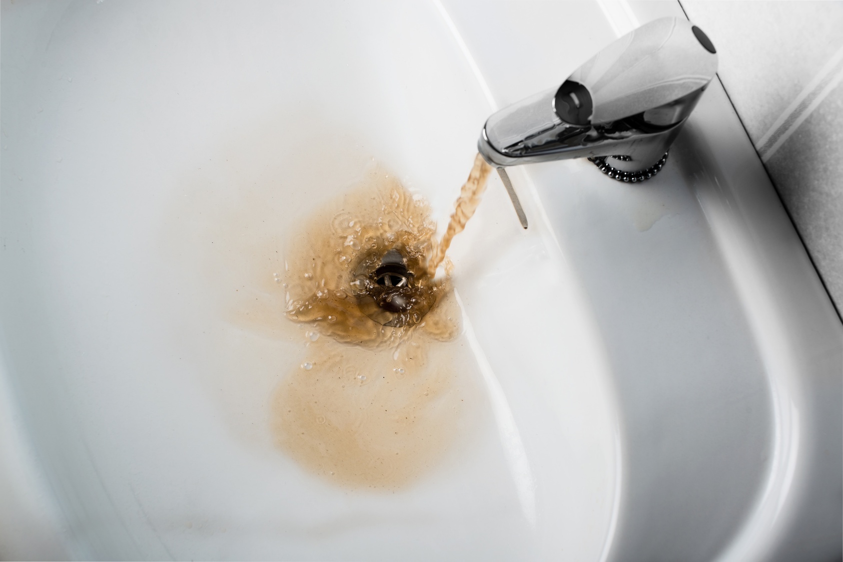 Worst Problems Caused by Plumbing Leaks and Why You Should Fix Them